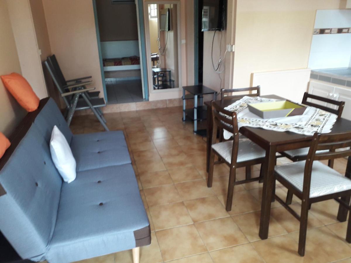 La Colombe Apartment Riviere-Salee Exterior photo